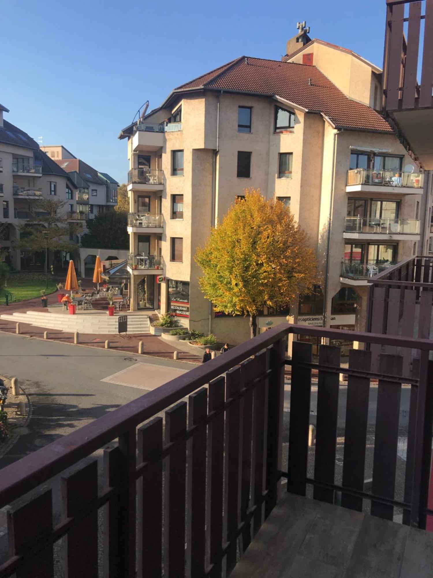 Hotel Le Bourgogne Évian-les-Bains Eksteriør bilde