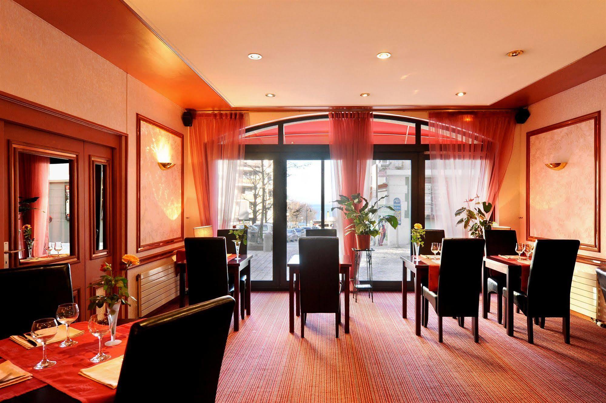Hotel Le Bourgogne Évian-les-Bains Eksteriør bilde
