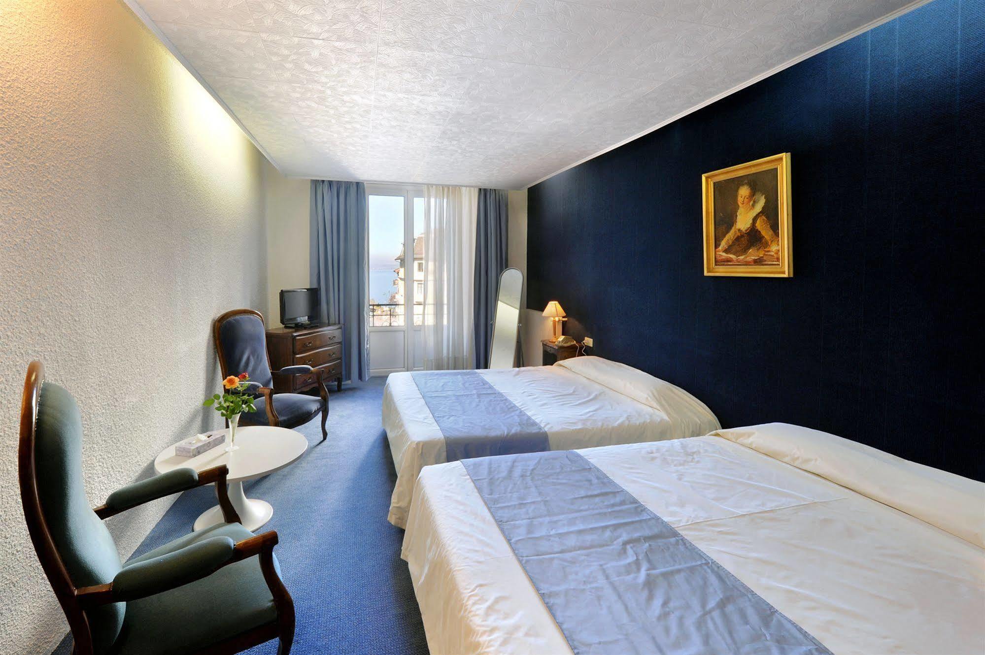 Hotel Le Bourgogne Évian-les-Bains Eksteriør bilde