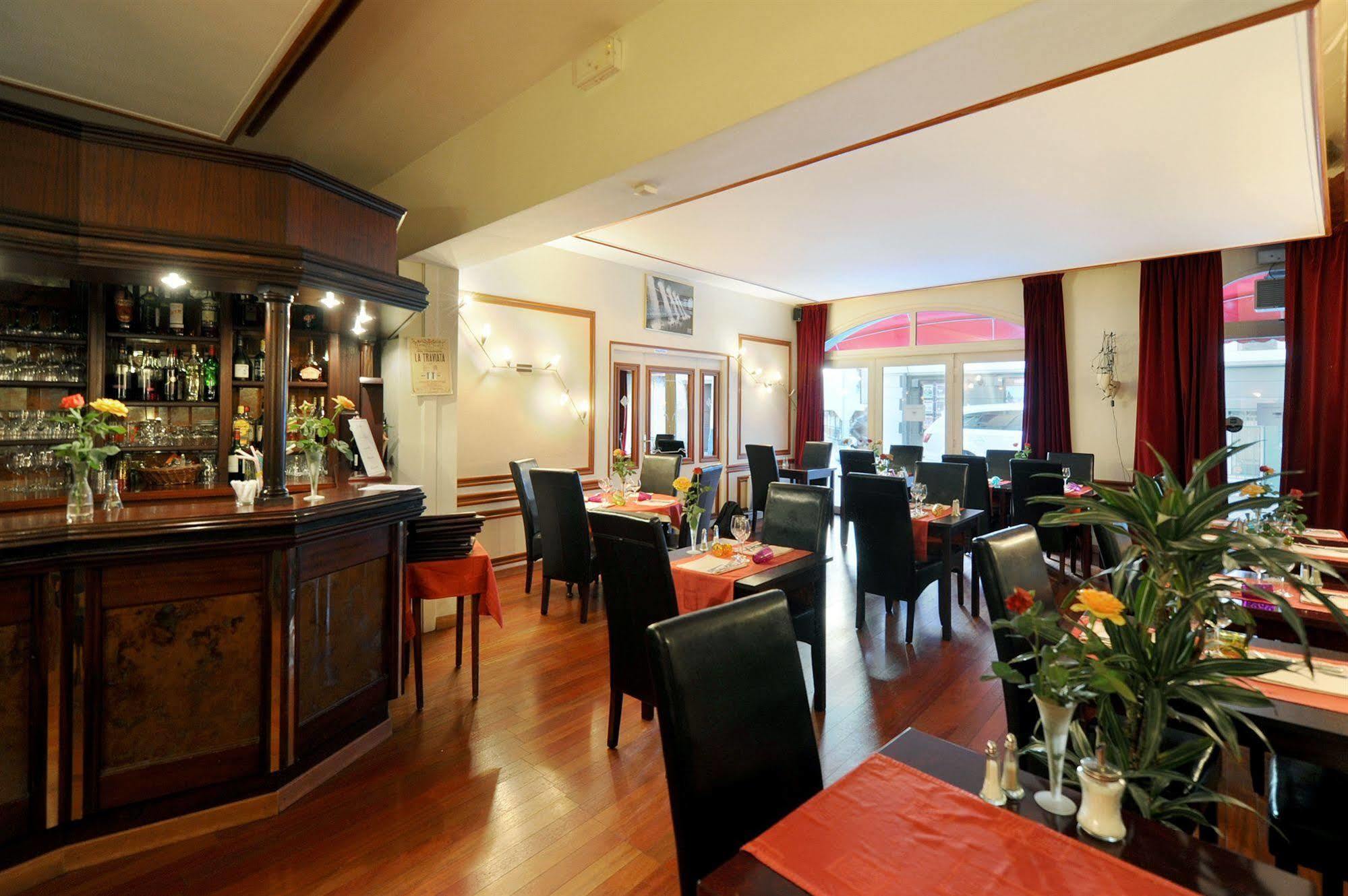 Hotel Le Bourgogne Évian-les-Bains Eksteriør bilde